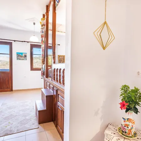 Sofiamikehouse Apartment Olympos (Karpathos)